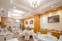 Vienna International Hotel (Tianmen Wanda Plaza Donghu Branch) Hotels in Tianmen