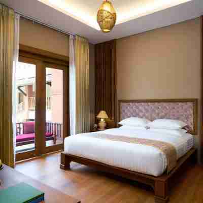 Royal Palace Hotel Rooms