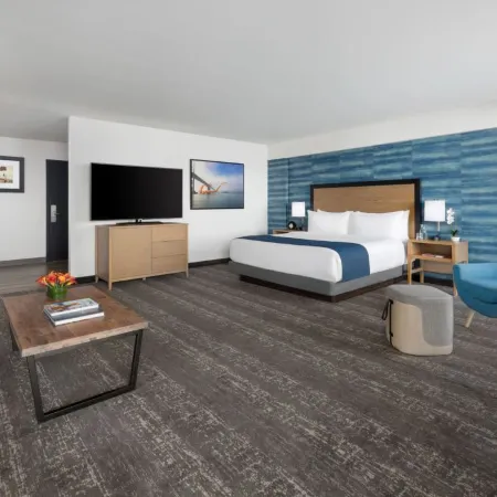 Hotel Caza Fisherman’s Wharf Отели рядом с достопримечательностью «Форт Мейсон»
