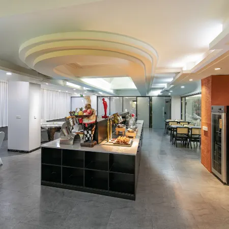 Higher Boutique Hotel