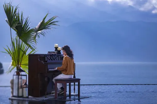 Shuiyuntian Lake-view Inn