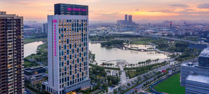 Crowne Plaza FOSHAN NANHAI by IHG Ξενοδοχεία στην πόλη Φοσάν