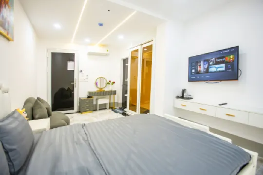 Le Vu Hotel Отели рядом с достопримечательностью «Улица Пхам Нгу Лао»