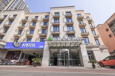 GreenTree Inn Shanghai Jiading Dazhong International Auto City Business Hotel Hôtels à proximité de : Jiading Bus Anting Hejing Road Station