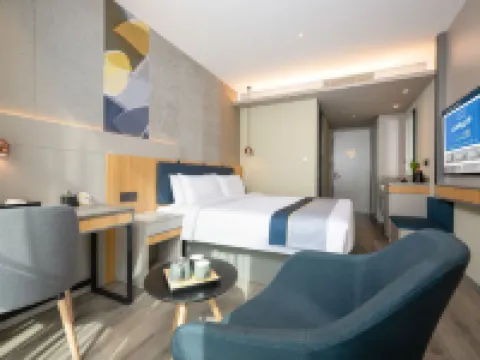 Homeinn Selected Hotel (Xixian New District Jinghe New City Chongwen) Hotel di Jingyang