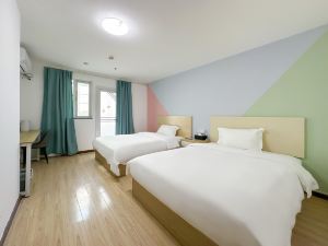 Penglai Apartment Hotel (Shenzhen Railway Station Luohu Port Branch)