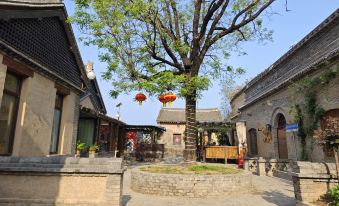 Mengzhou Hejia Courtyard Hotel