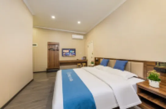 Home Inn Huayi Hotel (Feixian Tanyu Branch)