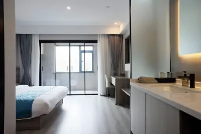 Homeinn Pebble Hotel (Nanjing Maigaoqiao Subway Station) Hotels in Nanjing