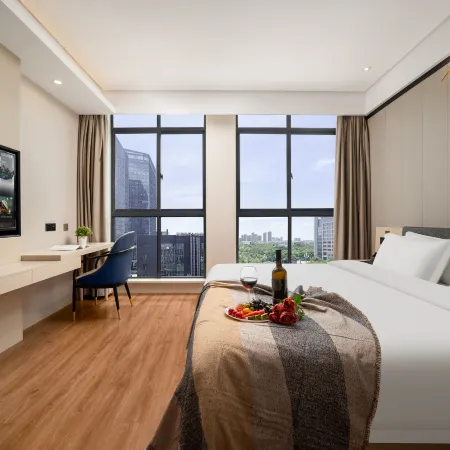 yage Hotel (Pinghu Wuyue Square Shengli Road)