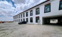 Oxygen-rich Shanshui Hotel Gang Rinpoche