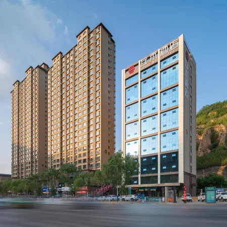Yan'an Zuo Mo Hotel