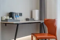 Xinyi Hotel