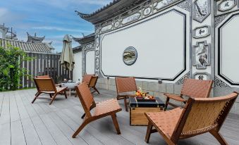 Floral Hotel·Jinqi Mountain Lake hotel (Dali Erhai Ecological Corridor Store)