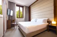 Occidental Aurelia - Bares
