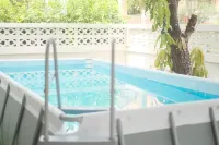 曼谷huaikhwang 6房带泳池大别墅 住三晚送一趟10座车接机 - วิลล่า