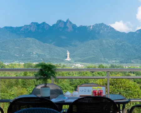 Jiuhuashan Guiyouyou Residents' Hostel Hotels in Qingyang