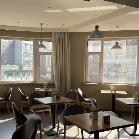 Homeinn · neo (Mudanjiang Railway Station Dashang New Mart)