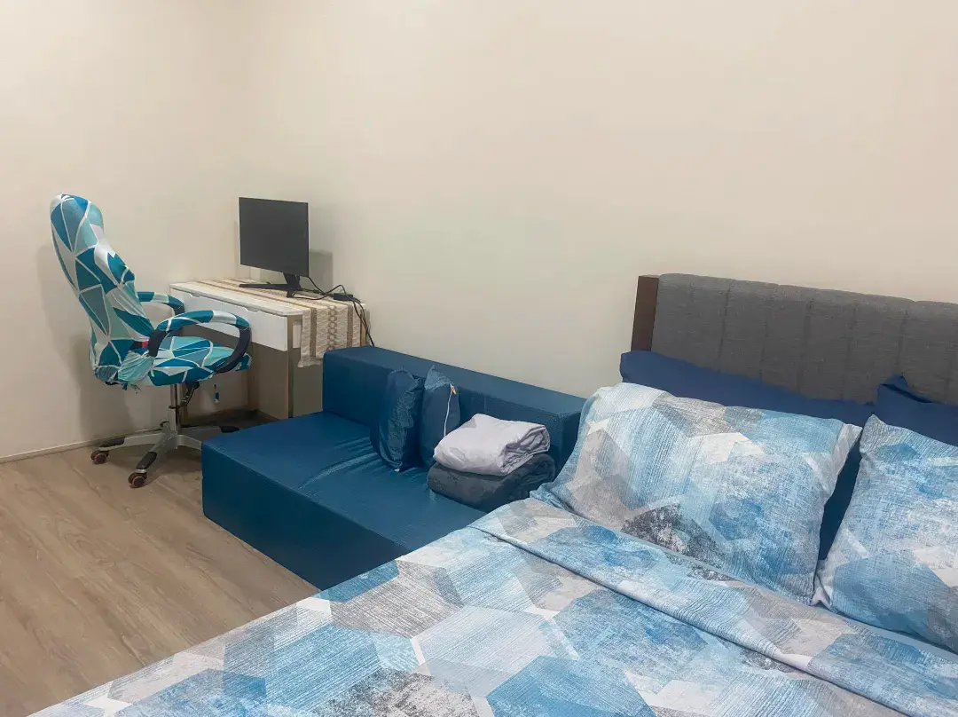 The Median Unit 1808 - Cebu