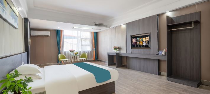 Venice Fashion Hotel Hotels in Laibin