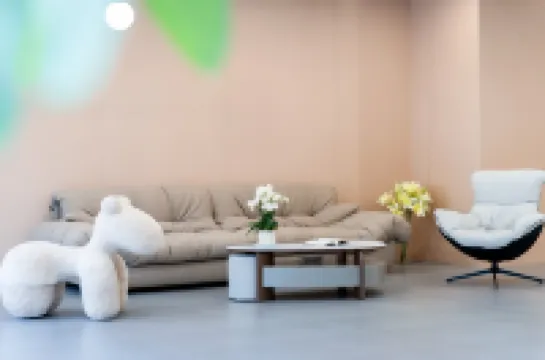 Shankee Hotel (Zhenjiang Danyang Railway Station Wuyue Plaza)