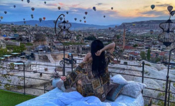 Traveller's Cave Hotel