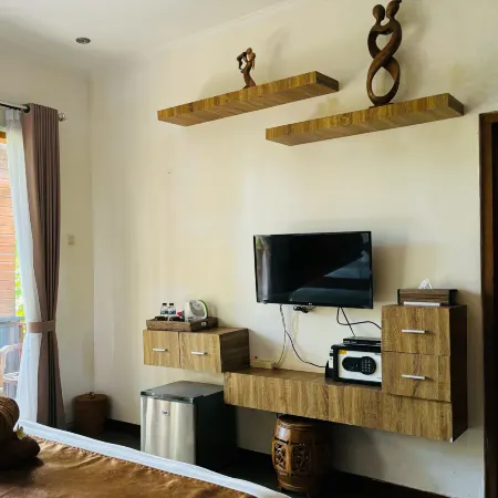 Singabu Bungalows Отели рядом с достопримечательностью «Бухта Сампалан»