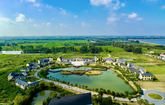 Huanghuatang New Fourth Army Cultural Park Hotel