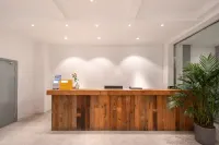 Chenghuang Mountain Xiameisu (Jinyun West Railway Station Daqiao North Road Branch) Hotels in Shiqu