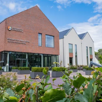 埃德巴斯頓公園酒店及會議中心 鄰近吉百利巧克力世界的酒店