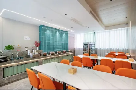 Yiwu Qimeng Light Luxury Hotel Отели рядом с достопримечательностью «Jinhua Qilu Mountain»