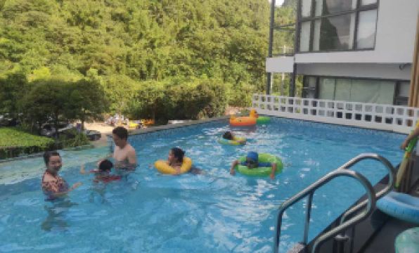 Yulonghe Yushan Country House