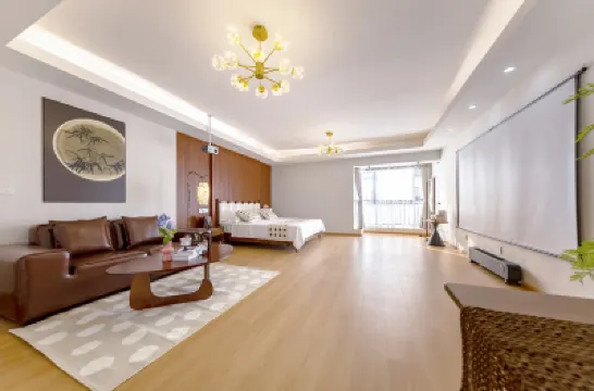 Kunming Jia'anxin Serviced Apartment (Nanping Pedestrian Street) Hotels near Inscriptions on the Restored Local God Temple in Wacangzhuang