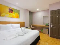 Pula Silom Hotels in der Nähe von MRT-Bahnhof Silom