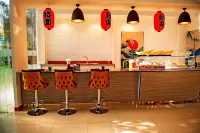 Baan Suan Khun Ta and Golf Resort Hotels in Warin Chamrap