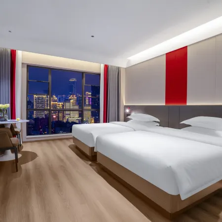 Kunming Lirui Hotel (Plateau Pearl International Trade City)