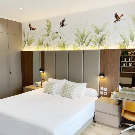Premium Luxury Home At Golf Island PIK