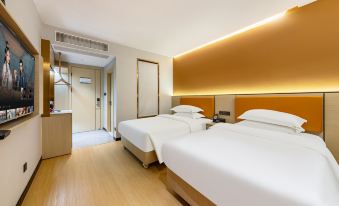 Xiangle Hotel (Quanzhou Jinjiang Wuyue Plaza)