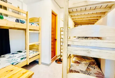 RedDoorz Plus @ Remarkable Hotel Alcala Pangasinan Отели рядом с достопримечательностью «399 lepa»