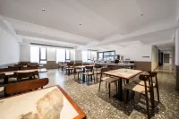 Licheng Xiyue Hotel (Maoming Bohe Port Fangji Island Ocean Resort Park) - breakfast