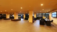 Arima Royal Hotel - Homestays