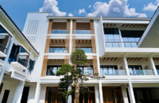 Lilian Hidden World Hotel (Wanlvhu Branch)