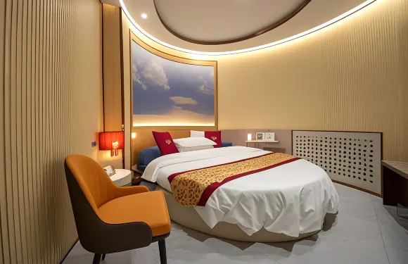 銳馳智能酒店（莘縣信譽成和商廈店）