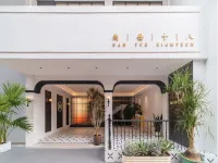 Quanzhou • Nanyue 18 | Stay • Forever 18 New Chinese-style Designer B&B  Hotel dekat Qingjing Temple