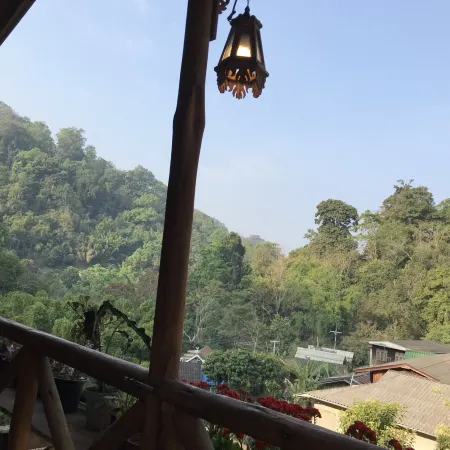 Baanmaipai Tiamta Maekampong