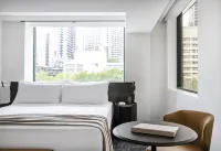 Lancemore Crossley St. - balcony