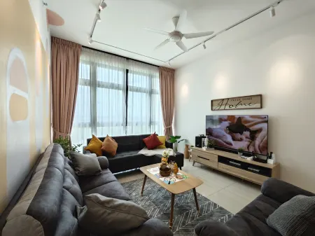 パラダイム レジデンス バイ アントラーゾーン