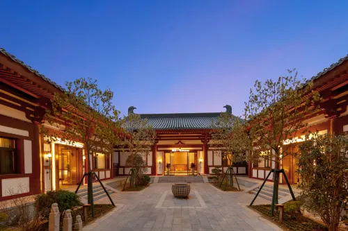JINYUN SEVENTEEN HOTEL فنادق في لويانغ