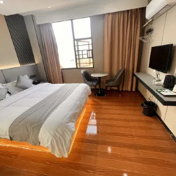 Lavande Hotel (Chain Store)