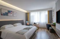 Chating Holiday Hotel - balkon